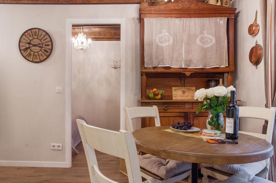 Le Merlot Du Marais Париж Екстериор снимка
