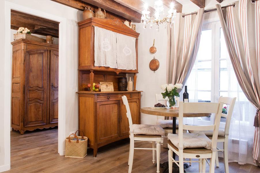 Le Merlot Du Marais Париж Екстериор снимка